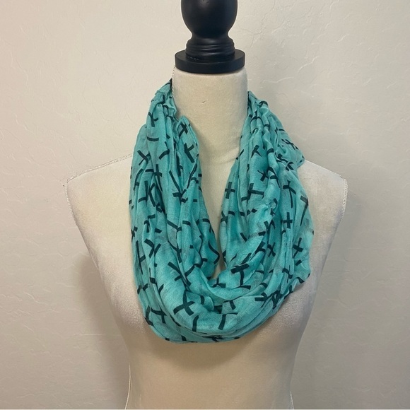 Multi Colored Miscellaneous Lot of Scarves - Picture 5 of 6